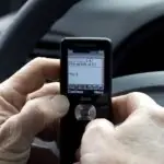 Cell Phone Use While Driving: 5 Safety Tips