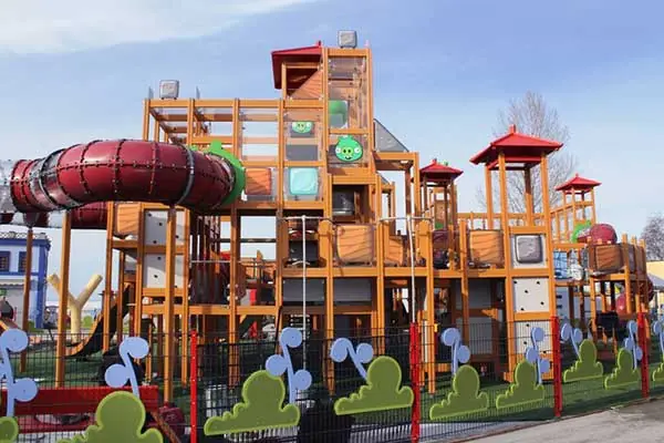 Angry Birds Theme Park Angry Birds made it from a mobile phone game to a theme park in finland