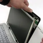 Replace a laptop screen