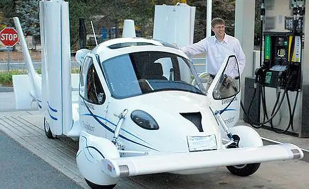 Terrafugia 2 flying car Flying cars and how they are controlled