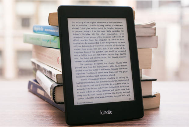 Amazon Kindle Generations and compare new model and old version
