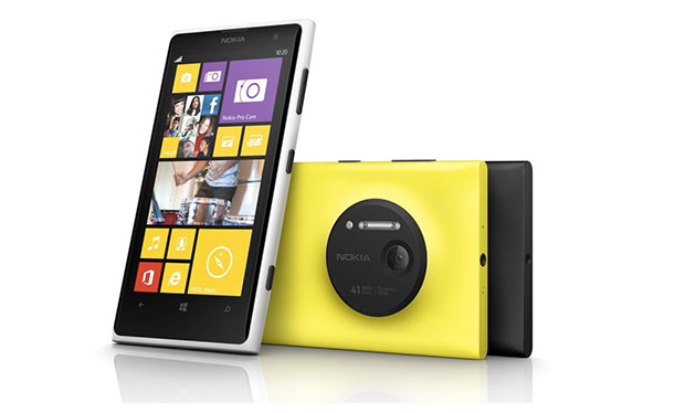front view of Nokia's Lumia 1020