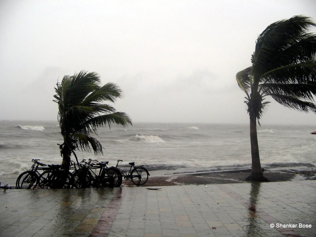 India travel protection weather conditions