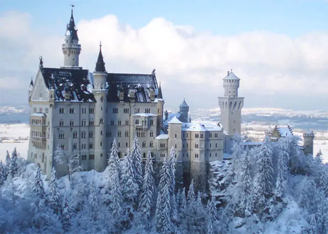 Germany with its beautiful tourist destinations and group travel tour guides