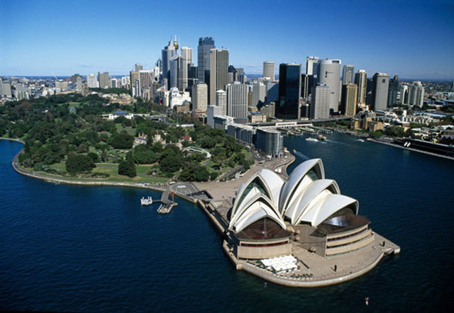 Sydney: view of harbor and city skyline in background