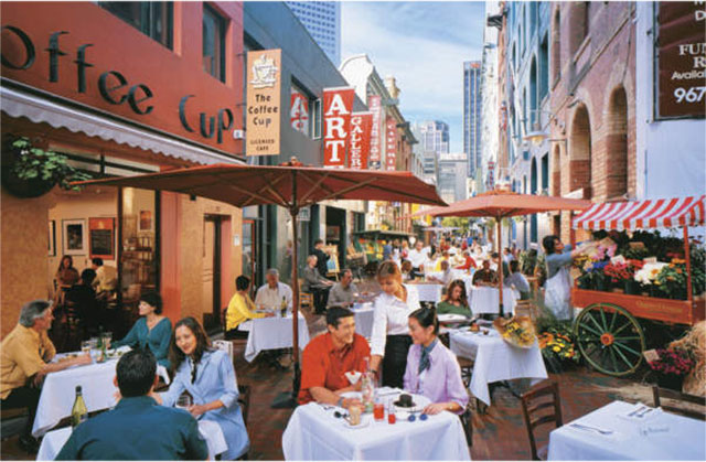 travel australia and enjoy culture and cuisine