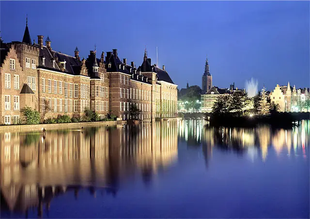 discover the Hague famous tourist attraction in Holland - travel netherlands guide