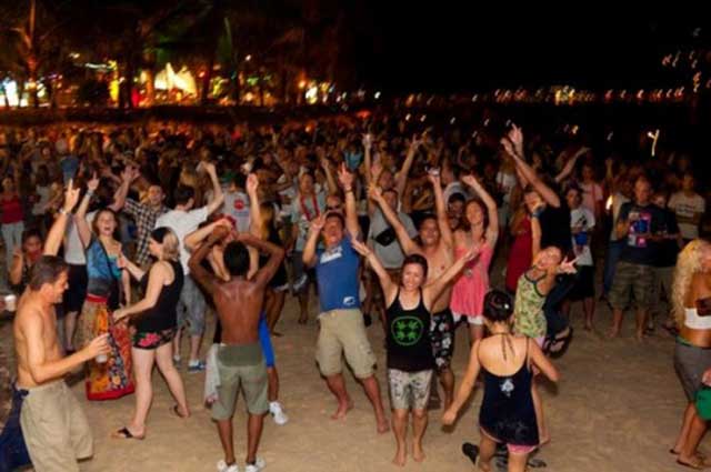 Party on Goa's wild night life travel review guide India