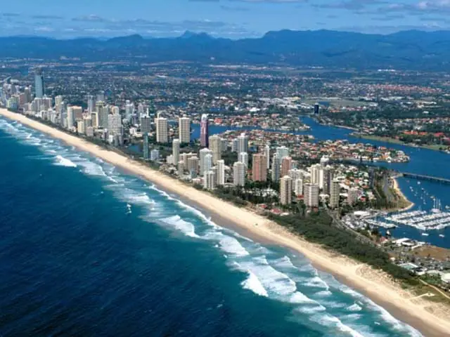 Gold Coast of Australia party travel guide Australia's Gold Cost perfect tourist destination