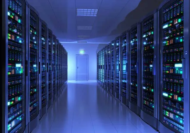 datacenter and server infrastructure review for web hostings