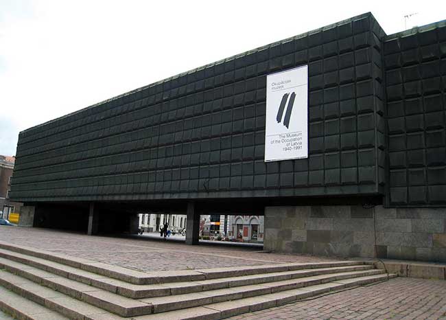 travel riga and visit tourist attractions in Latvia and The Occupation Museum