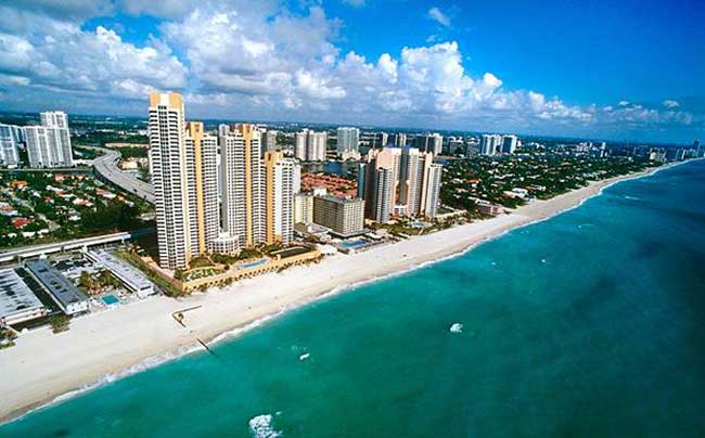 U.S. Florida States wonderful party beach locations of Miami Beach