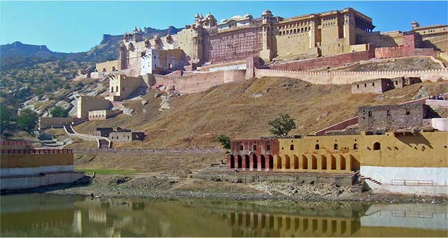 ancient forts are open to public tourism today on India's party travel Pink City Jaipur