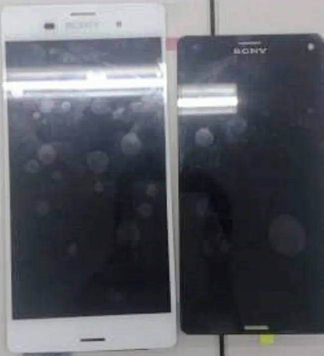 Xperia-Z3 (left side) and Z3 Compact (right side)
