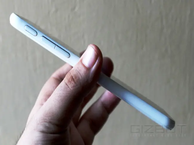 HTC desire side view