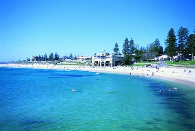 cottesloe beach australia