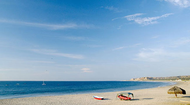 Cabo Blanco Beach peru