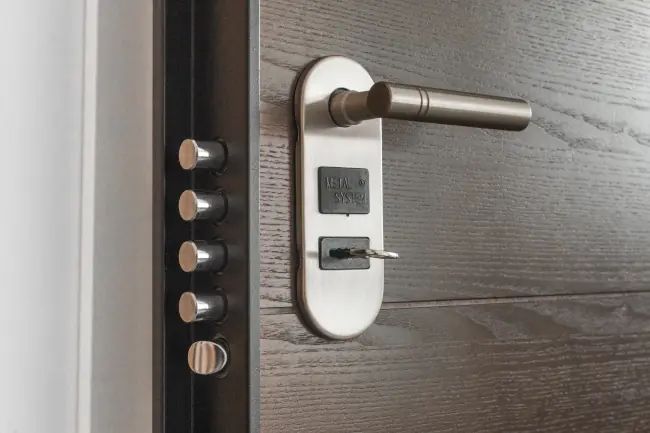 There are a number of different types of home security systems, and each has its own unique pros and cons