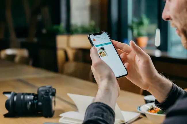 The mobile application market is growing with users being stuck to their screens for over 4 hours per day
