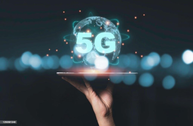 5G is a new generation of wireless network technology expected to become pervasive in 2024