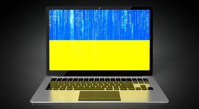 numbers of Windows users have reported that their computer's screen has an unusual yellow color. here is the solution